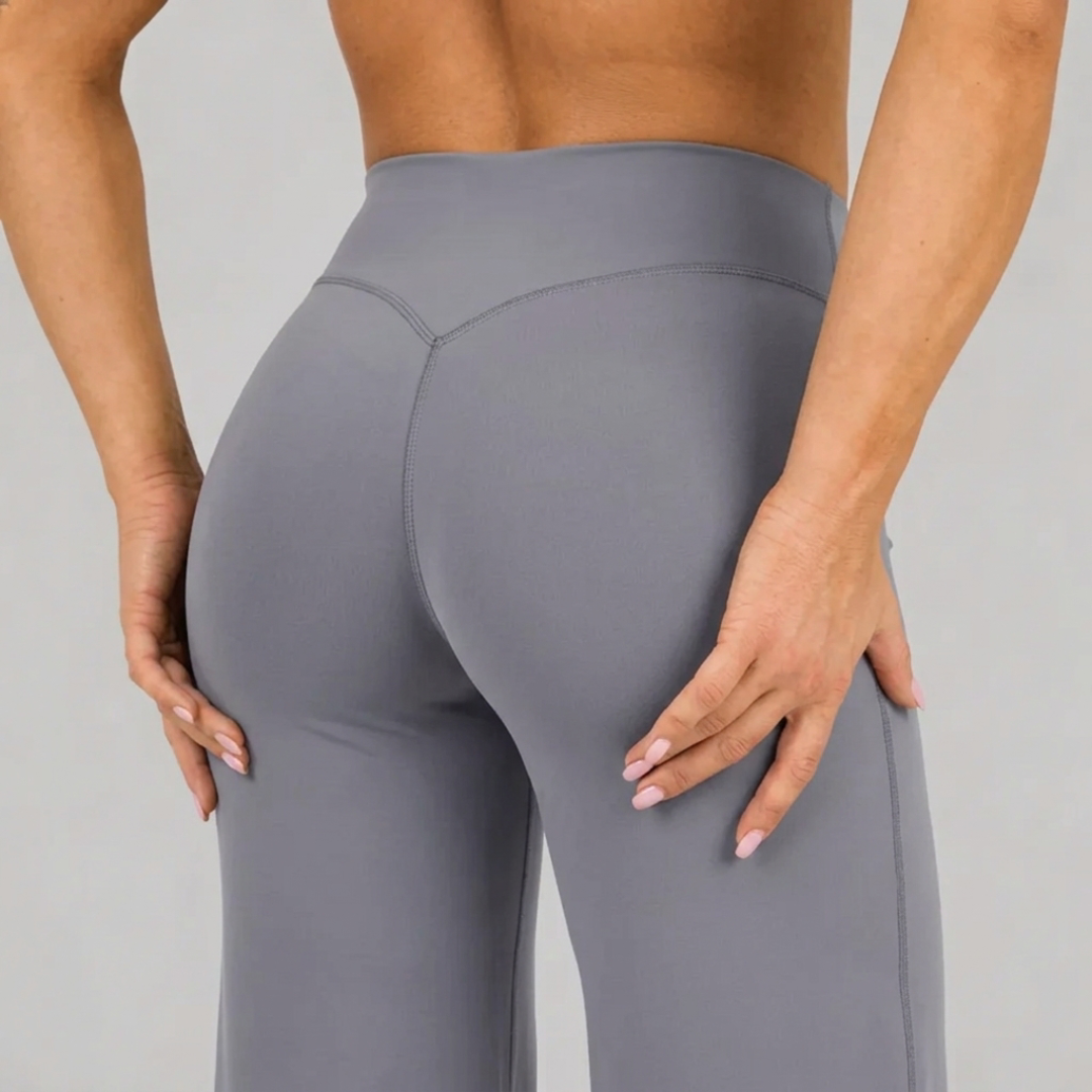 Ascend™ Flare Leggings
