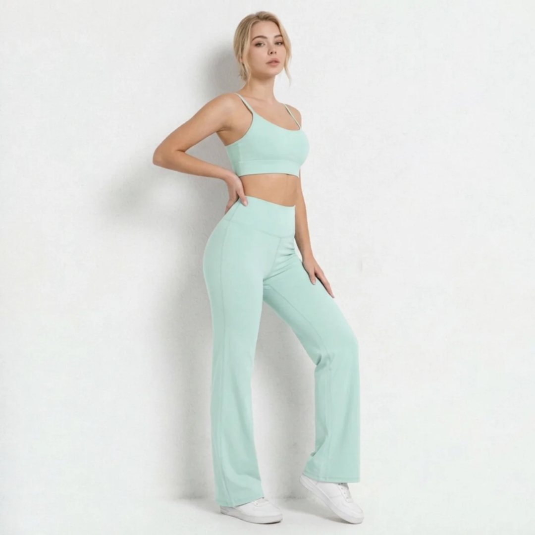 Ascend™ Flare Leggings