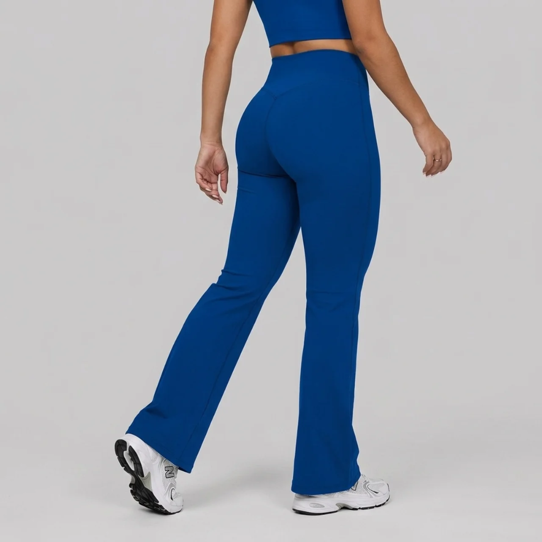Ascend™ Flare Leggings