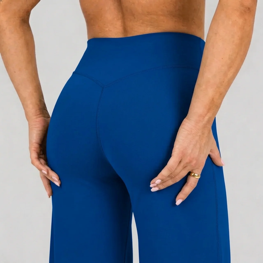 Ascend™ Flare Leggings