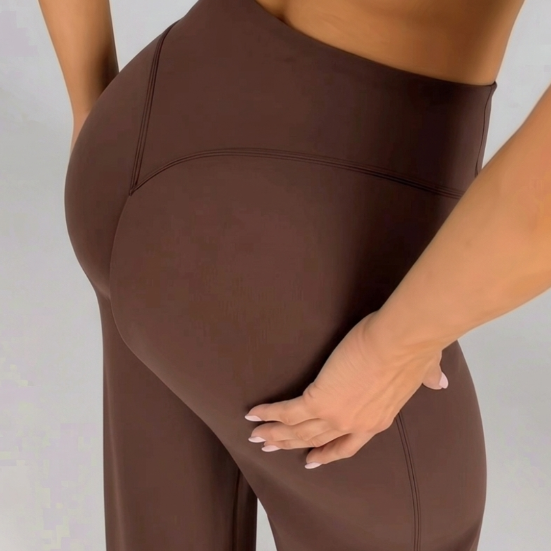 Ascend™ Flare Leggings