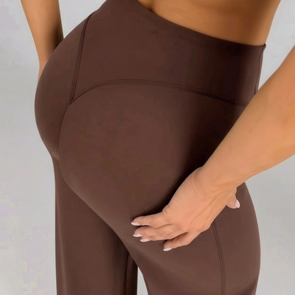 Ascend™ Flare Leggings