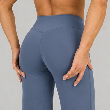Ascend™ Flare Leggings