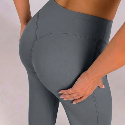 Ascend™ Flare Leggings