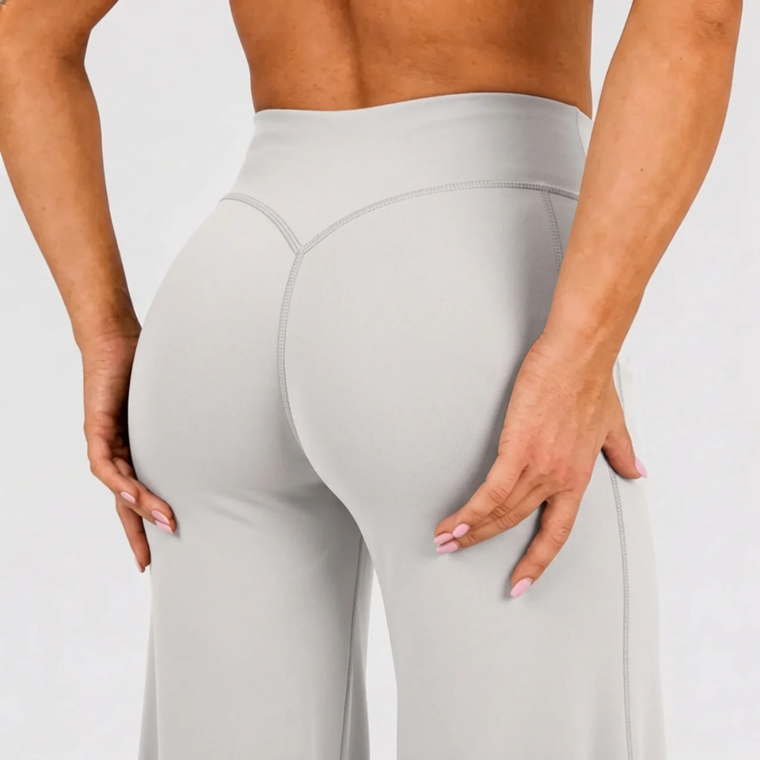 Ascend™ Flare Leggings