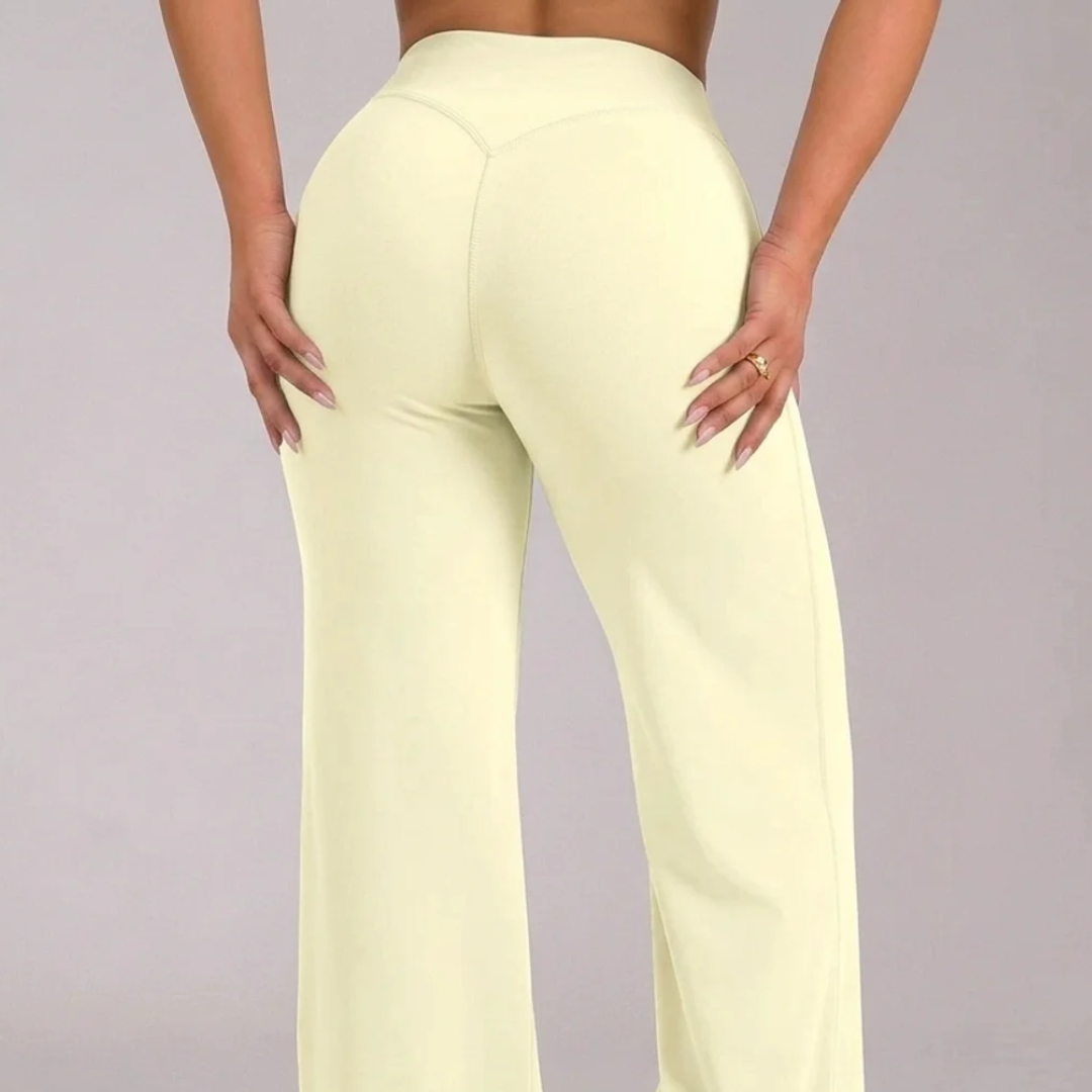 Ascend™ Flare Leggings