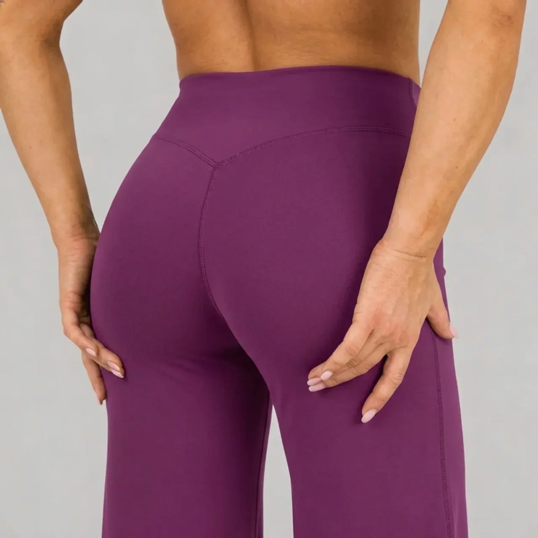 Ascend™ Flare Leggings