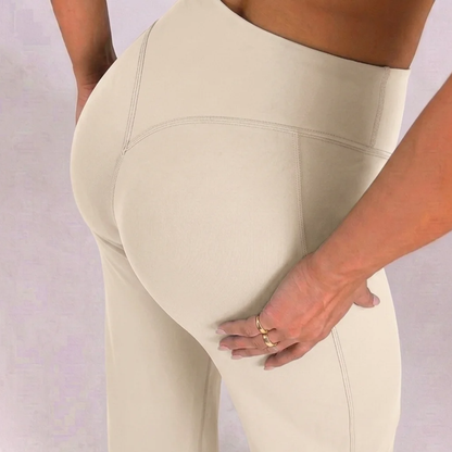 Ascend™ Flare Leggings