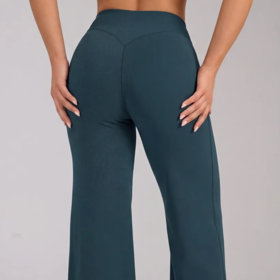 Ascend™ Flare Leggings